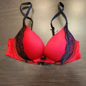 Victoria's Secret bras 34B